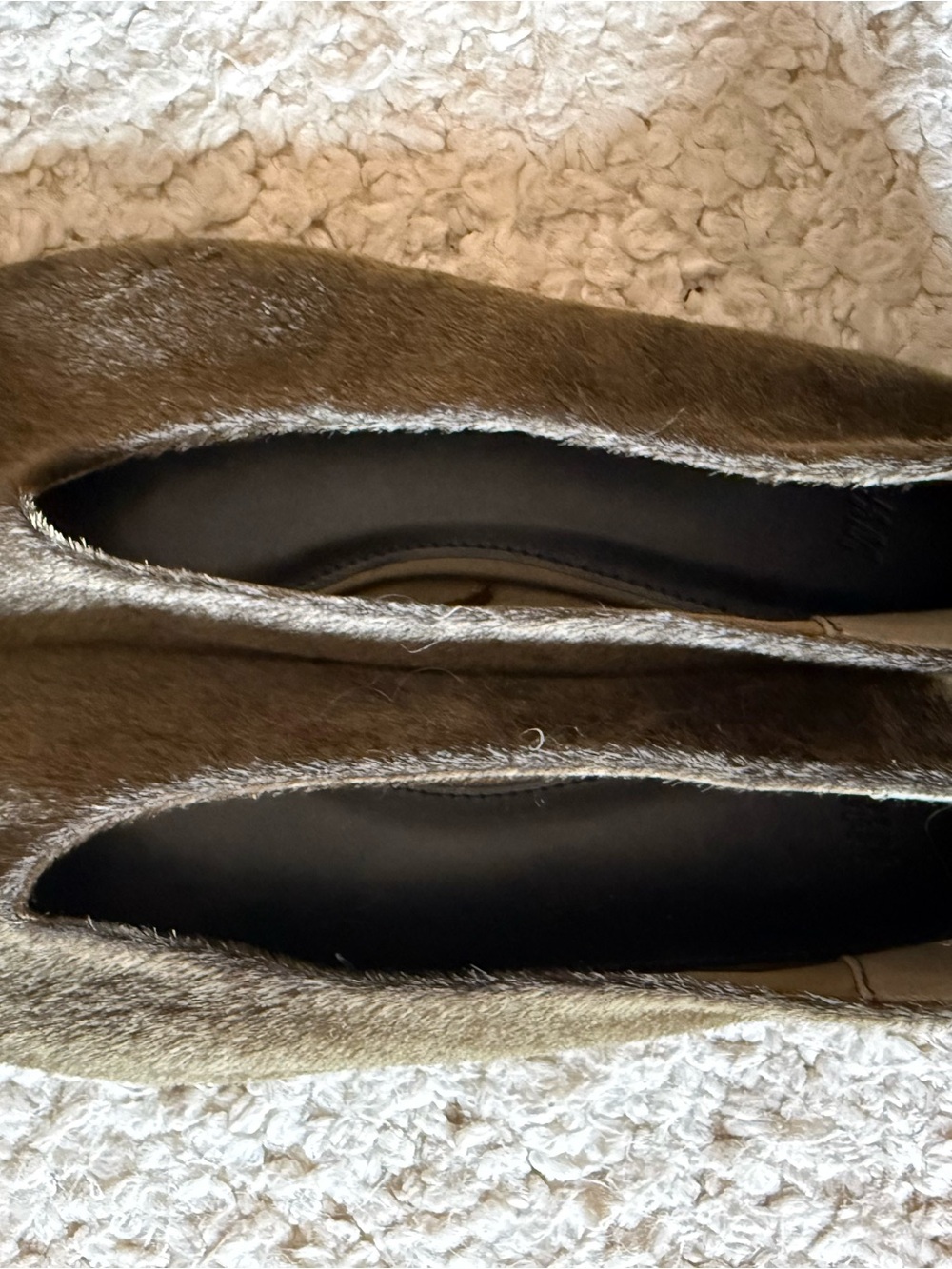 Women's faux pony hair size 8 Ballet Flats in Olive Brown